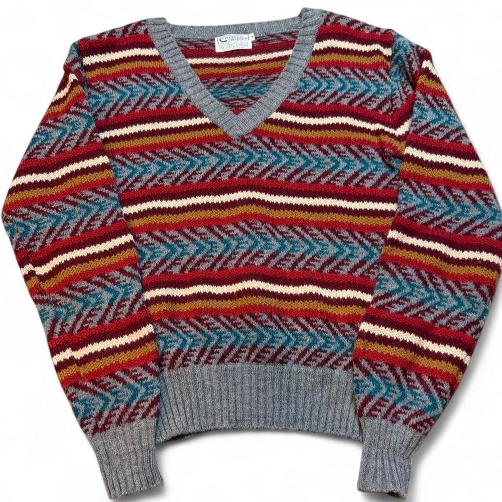 Vintage 70s Campus Casuals geometric striped v-neck knitted sweater medium READ